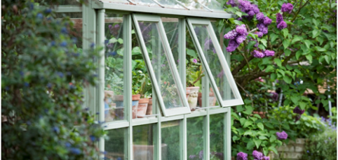 Get Green: 5 Easy Gardening Tips For The Sunshine Season